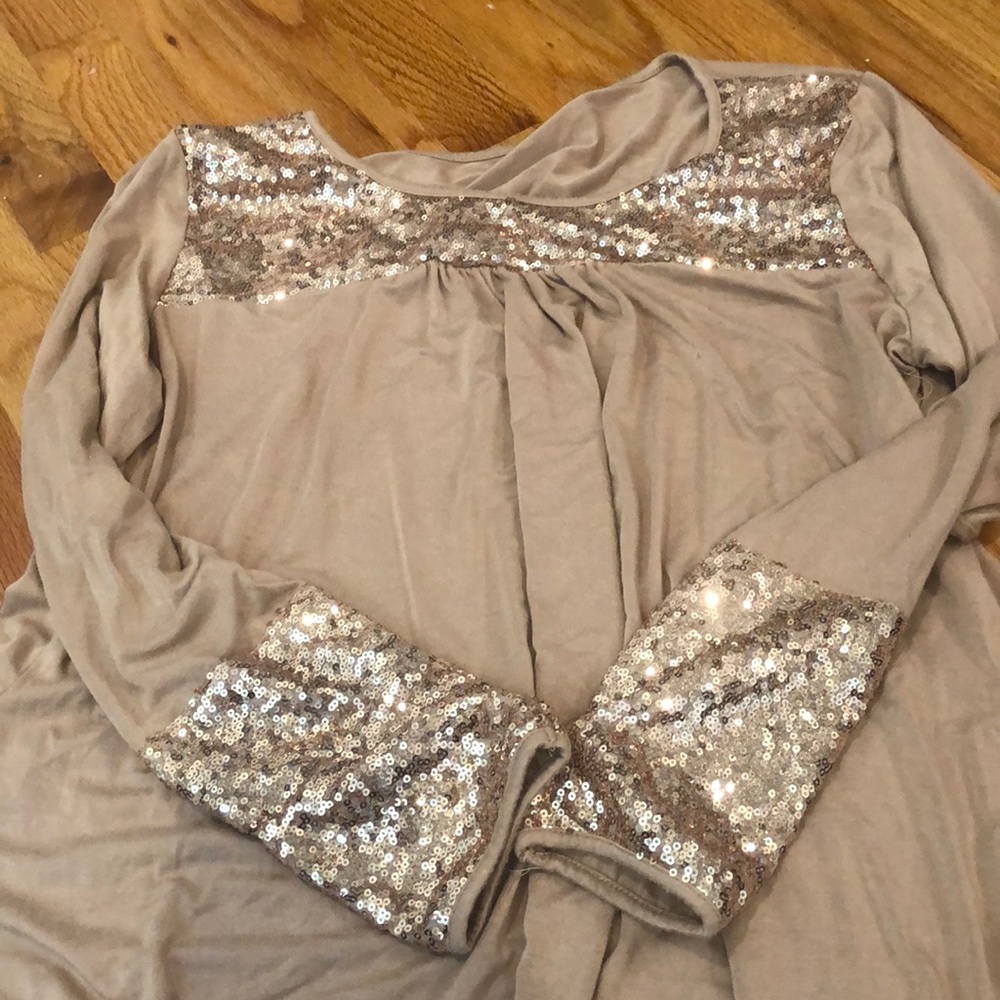 Glitter top